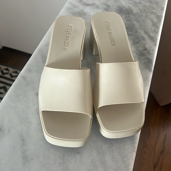 Steve Madden Women's Harlin Heeled Sandal - Picture 2 of 4